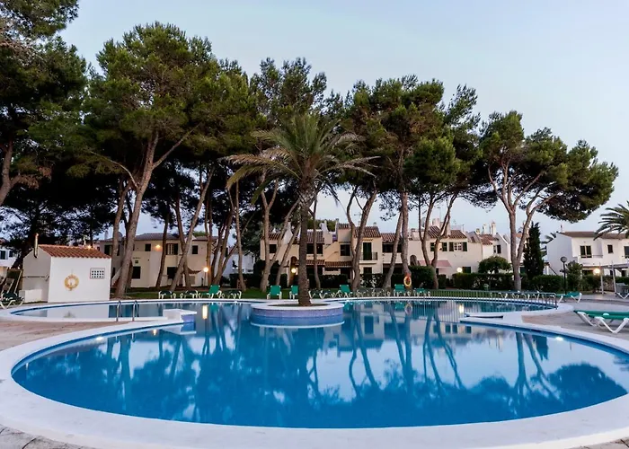 Apartamentos Las Brisas I & II