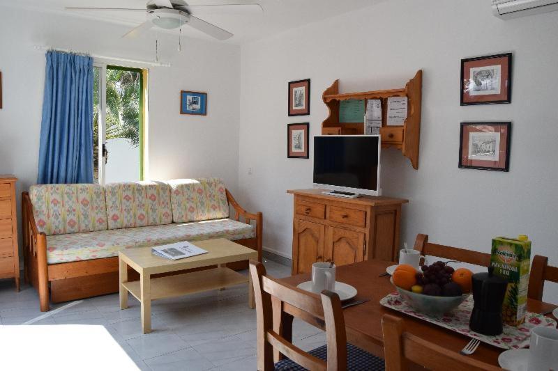 Brisas I & Ii Apartment