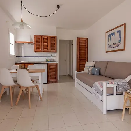 Apartamentos Las Brisas I & II Cala 'n Bosch Buitenkant foto