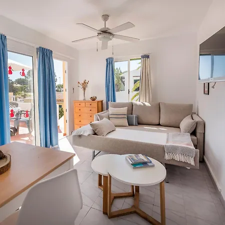 Apartamentos Las Brisas I & II Cala 'n Bosch Buitenkant foto